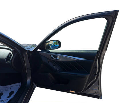 2014 Infiniti Q50