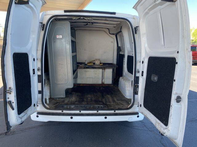 2021 Nissan NV200 SV
