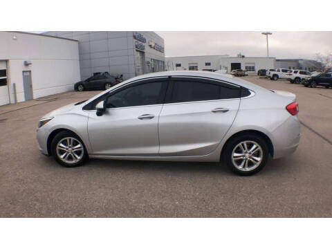 2017 Chevrolet Cruze LT Auto