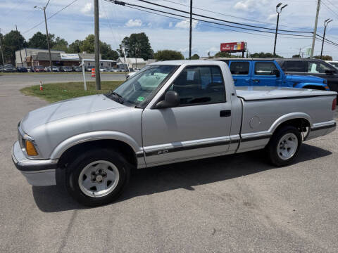 1997 Chevrolet S-10 LS