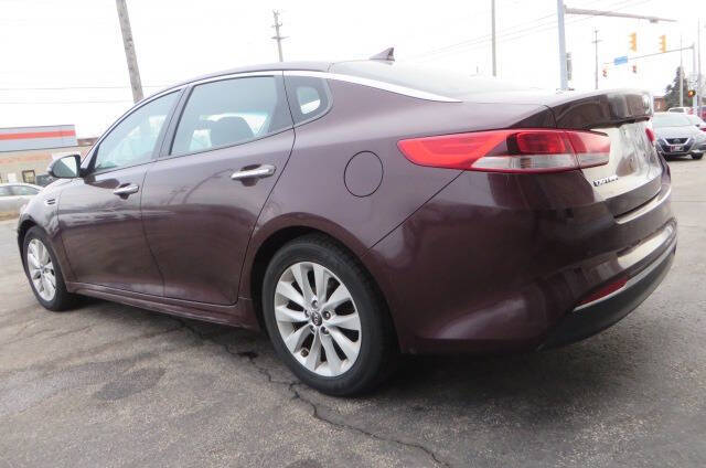 2018 Kia Optima LX