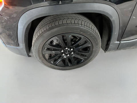 2022 GMC Acadia SLT