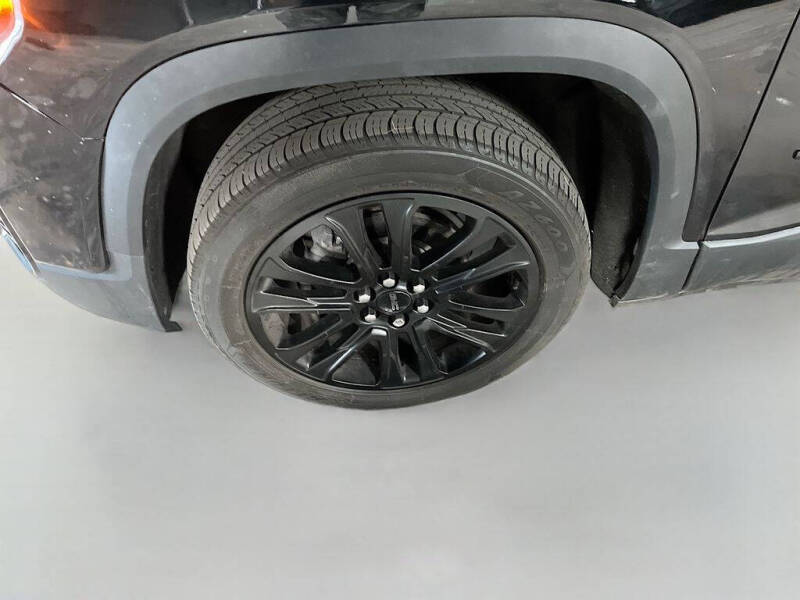 2022 GMC Acadia SLT