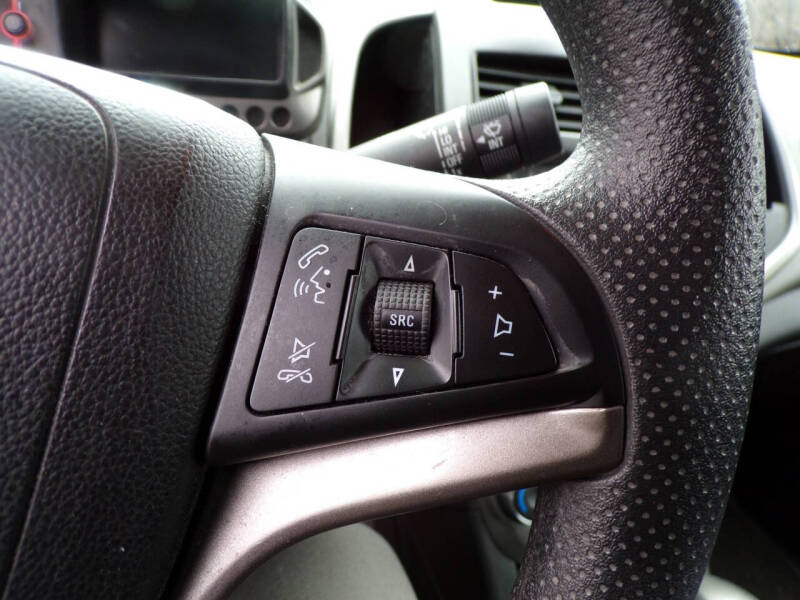 2015 Chevrolet Sonic LT Auto