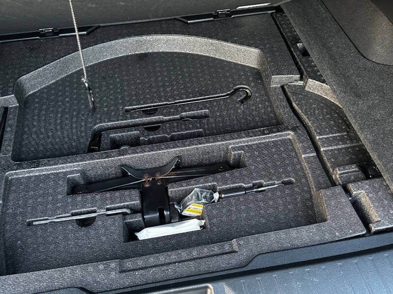 2019 Subaru Outback 2.5i