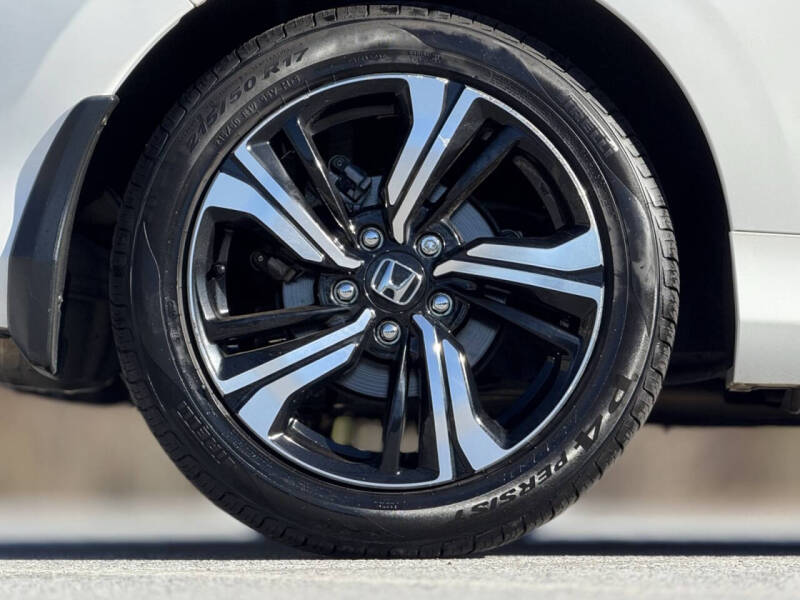 2017 Honda Civic Touring