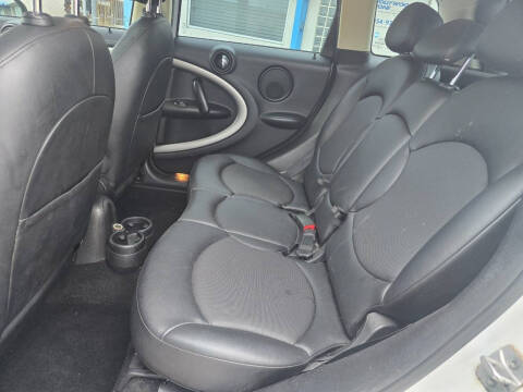 2015 MINI Countryman Cooper