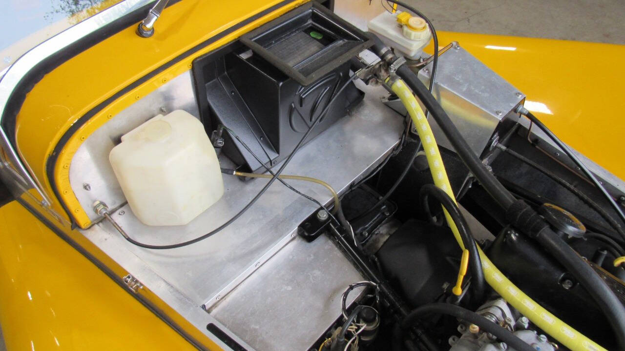 2002 Lotus CATERHAM 7 32