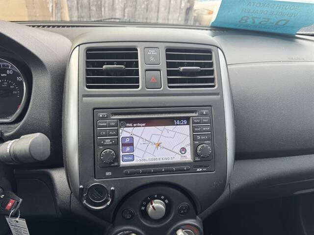2012 Nissan Versa 1.6 SL