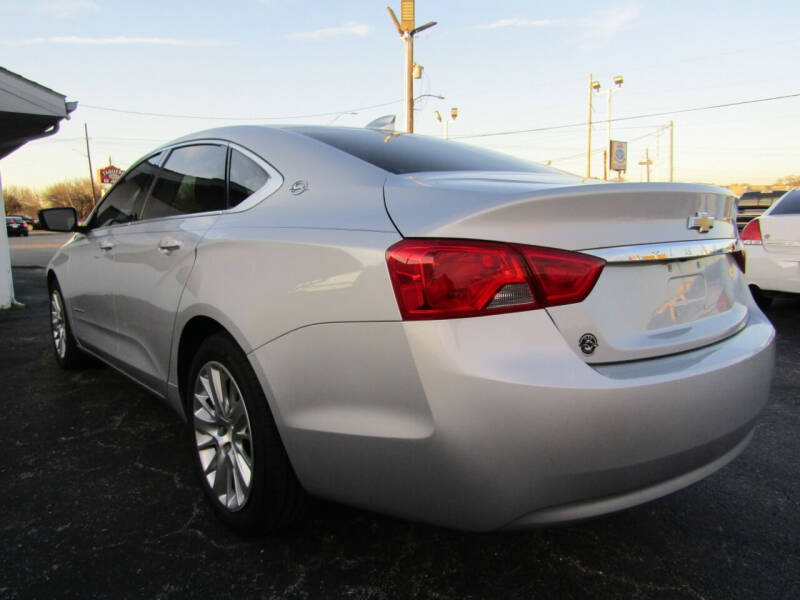 2019 Chevrolet Impala 1FL photo 7