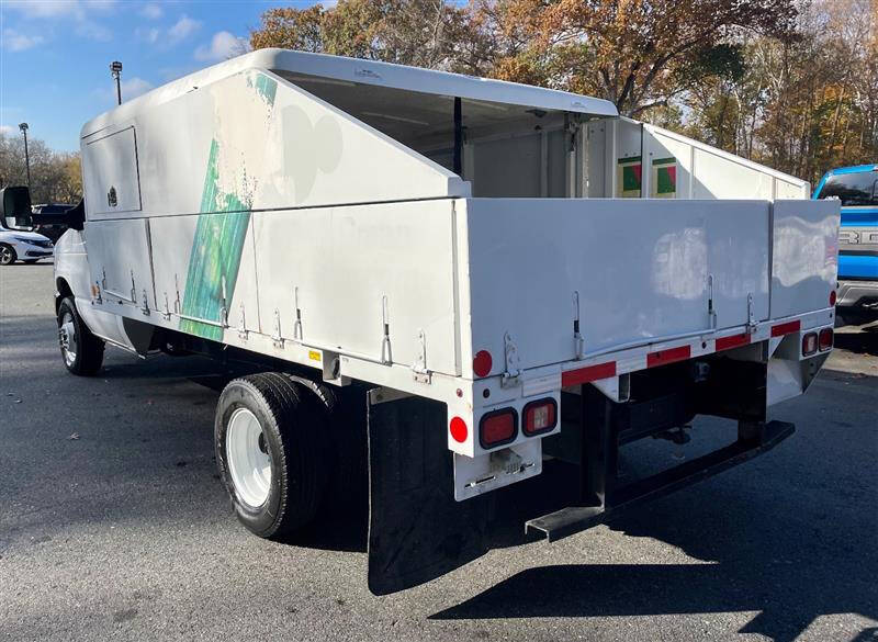 2012 Ford E-Series E-450 SD