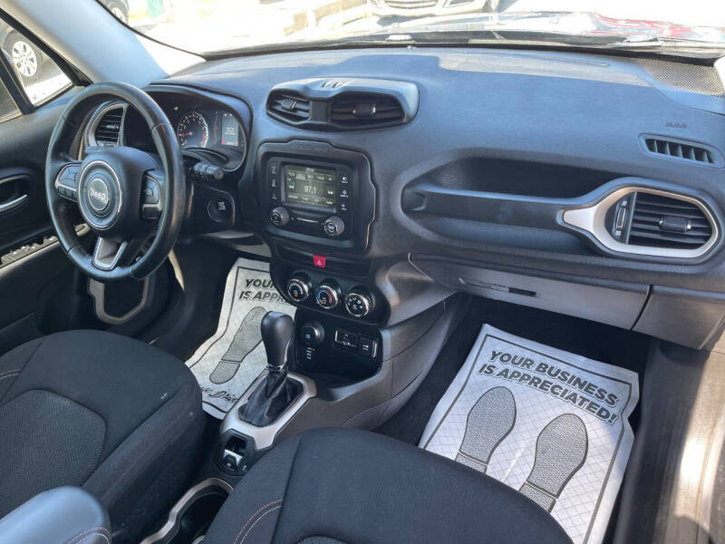 2016 Jeep Renegade Latitude 75th Anniversary