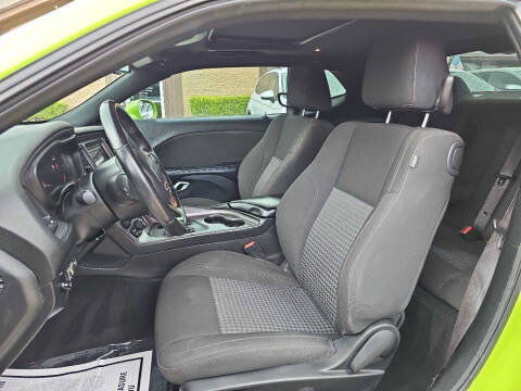 2023 Dodge Challenger SXT