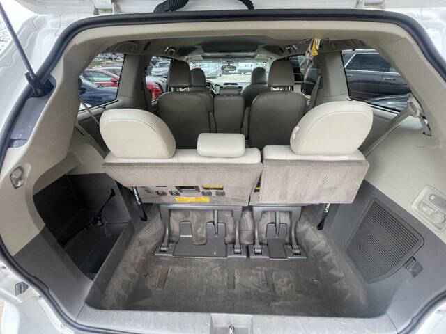 2011 Toyota Sienna