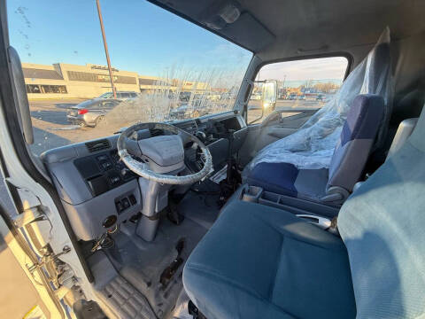 2008 Mitsubishi Fuso FE84D