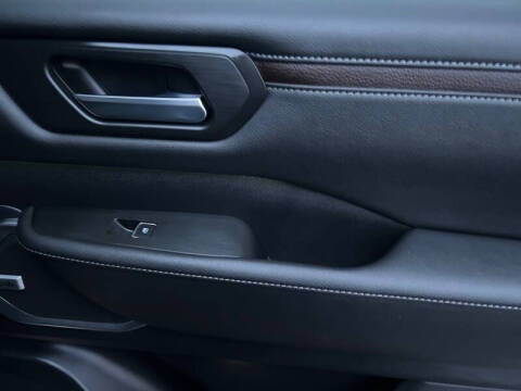 2025 Nissan Armada Platinum Reserve