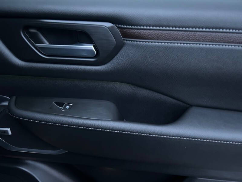 2025 Nissan Armada Platinum Reserve