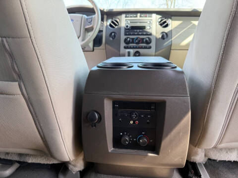 2011 Ford Expedition XLT