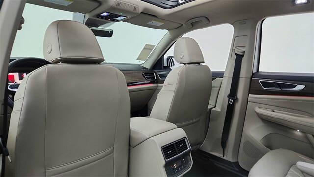 2024 Volkswagen Atlas SEL Premium R-Line 4Motion