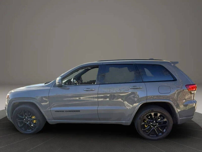 2020 Jeep Grand Cherokee Altitude