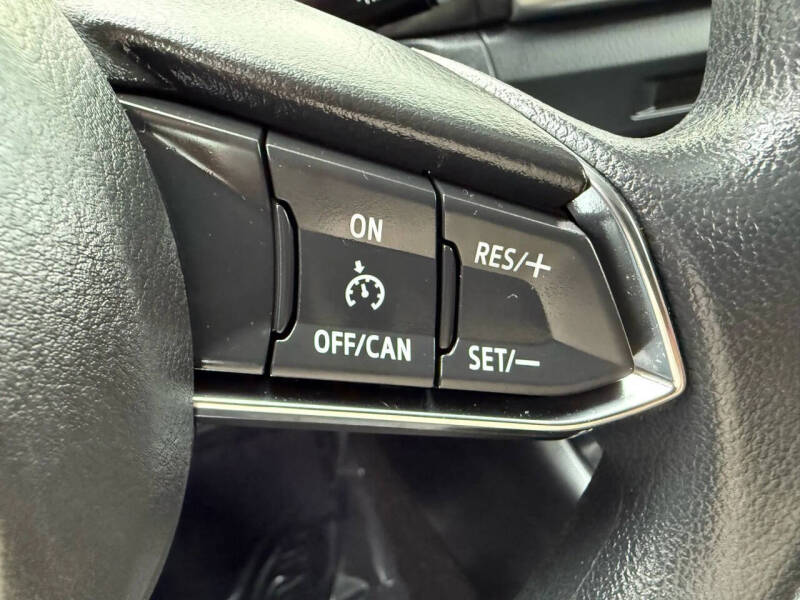 2017 Mazda MAZDA3 Sport