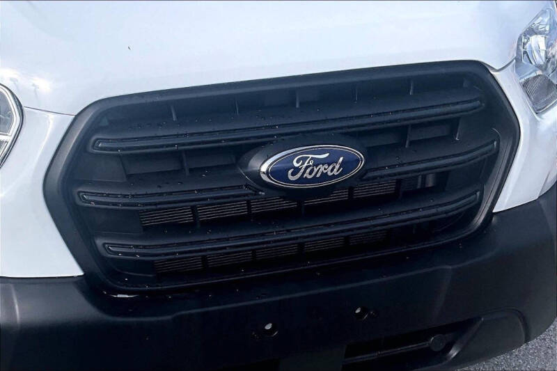 2024 Ford Transit 250