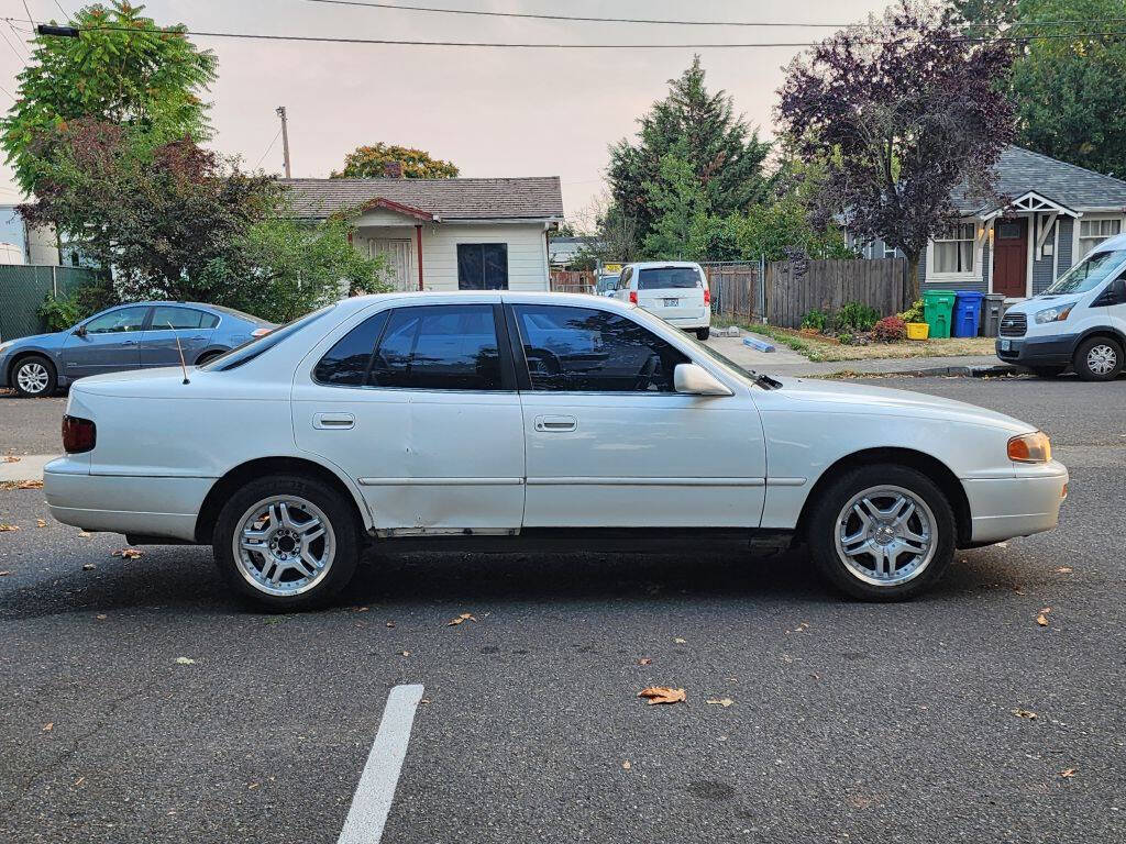 1996 Toyota Camry for sale at ETHAN AUTO SALES LLC in Portland, OR