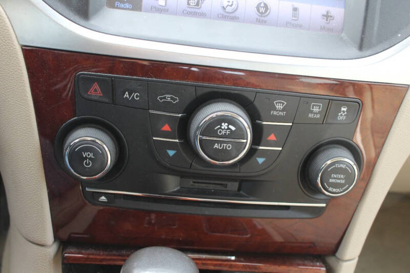 2011 Chrysler 300 Limited