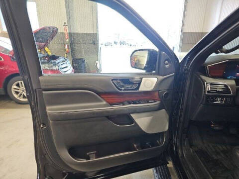 2023 Lincoln Navigator L Reserve