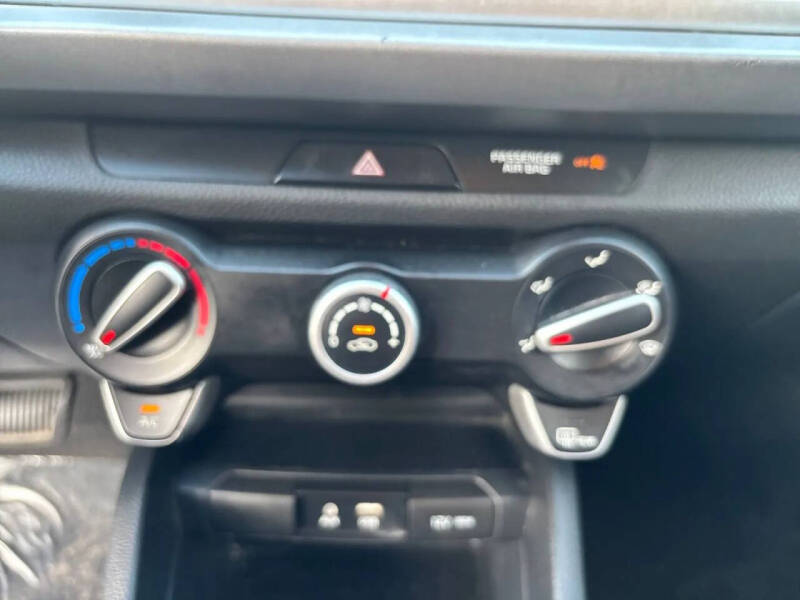 2020 Kia Rio 5-Door S