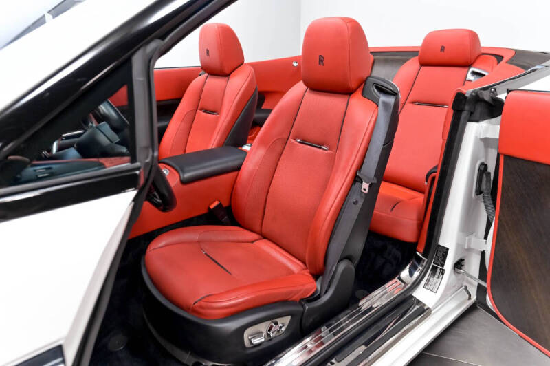 2017 Rolls-Royce Dawn