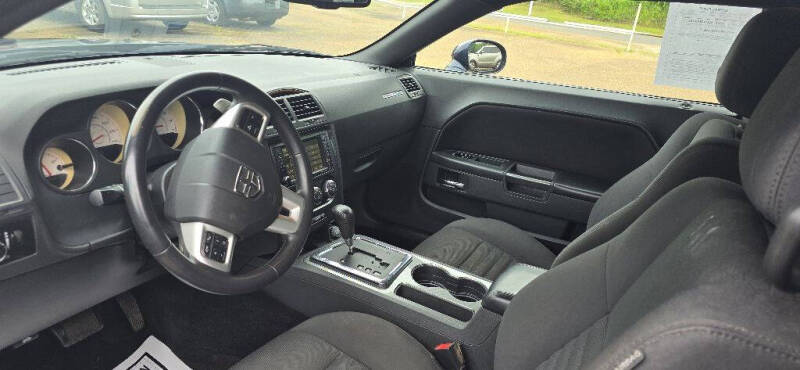 2014 Dodge Challenger SXT
