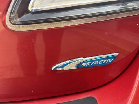 2013 Mazda MAZDA3 i Touring