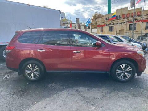 2014 Nissan Pathfinder Platinum