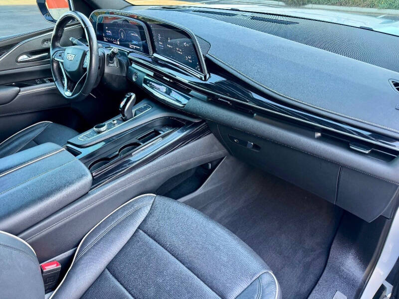 2021 Cadillac Escalade Sport