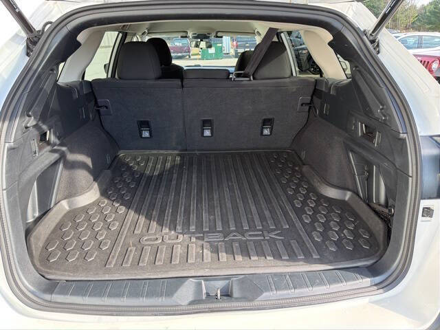 2024 Subaru Outback Premium