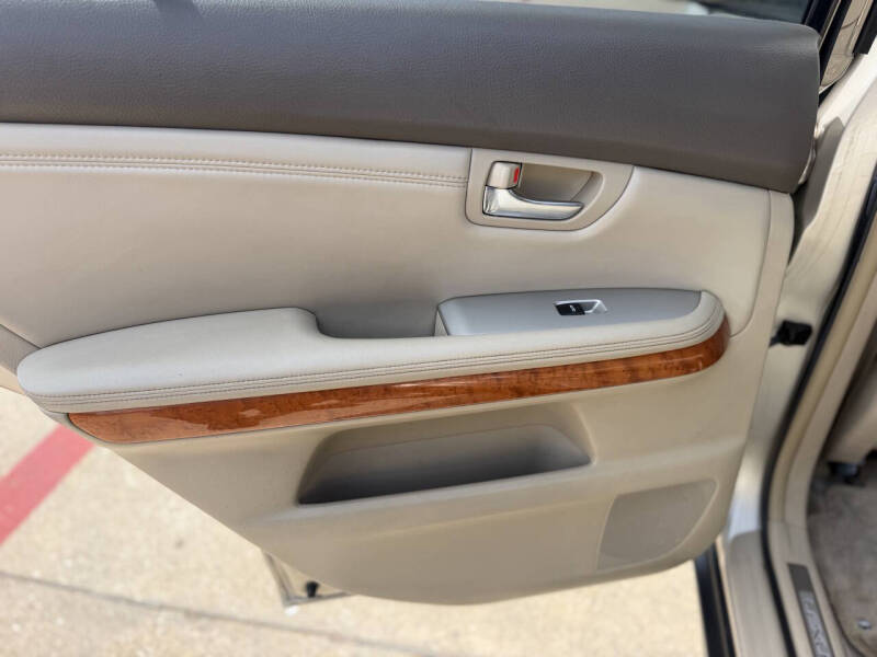 2004 Lexus RX 330