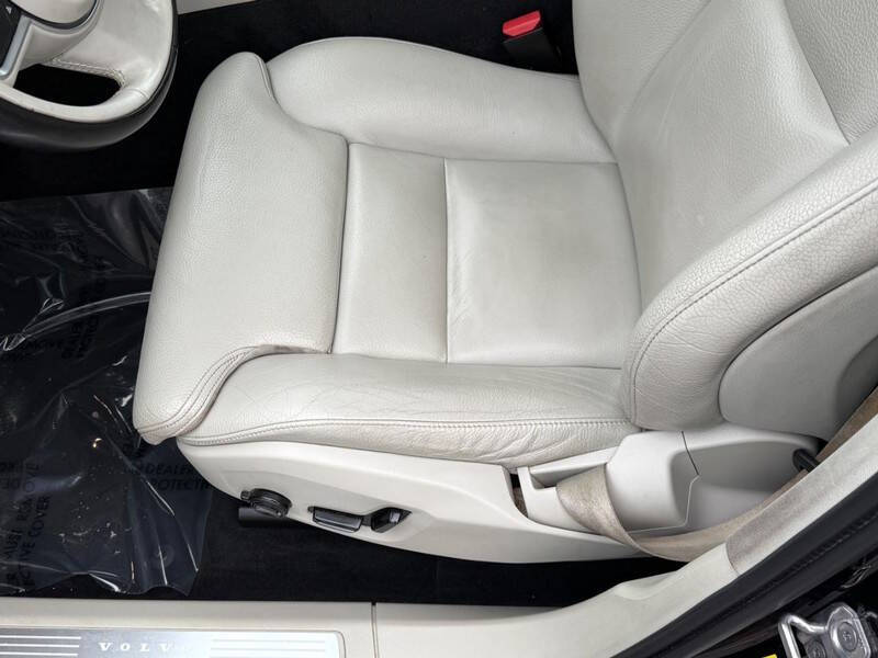 2019 Volvo XC60 T6 Momentum