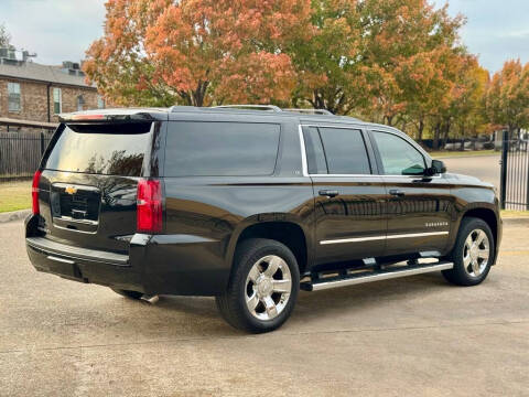 2017 Chevrolet Suburban LT