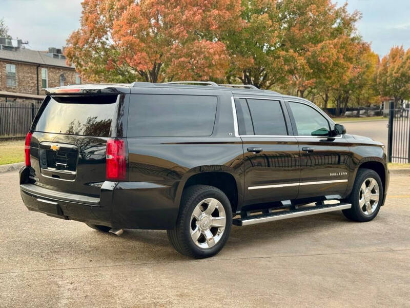 2017 Chevrolet Suburban LT