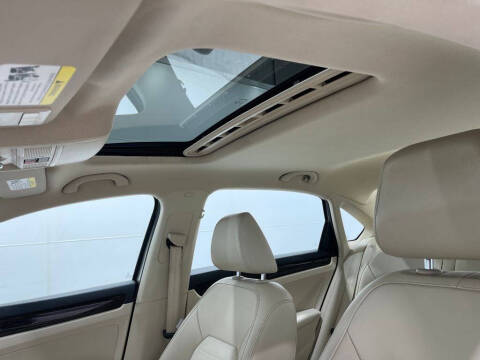 2015 Volkswagen Passat 2.0L TDI SEL Premium