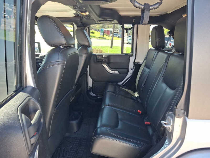 2014 Jeep Wrangler Unlimited Sahara