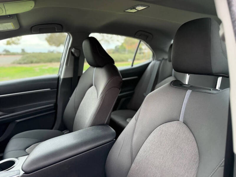 2021 Toyota Camry LE