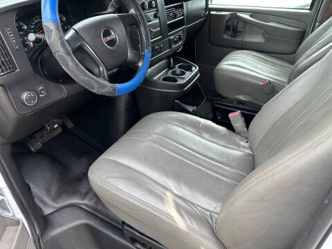 2015 GMC Savana 2500