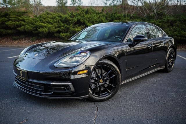2018 Porsche Panamera 4