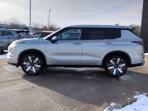 2026 Mitsubishi Outlander SE