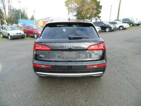 2018 Audi Q5 2.0T quattro Premium Plus