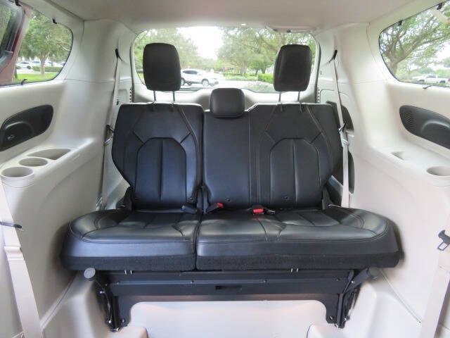 2020 Chrysler Pacifica Touring L Plus