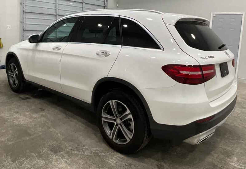 2017 Mercedes-Benz GLC GLC 300