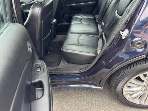 2012 Chrysler 200 Limited